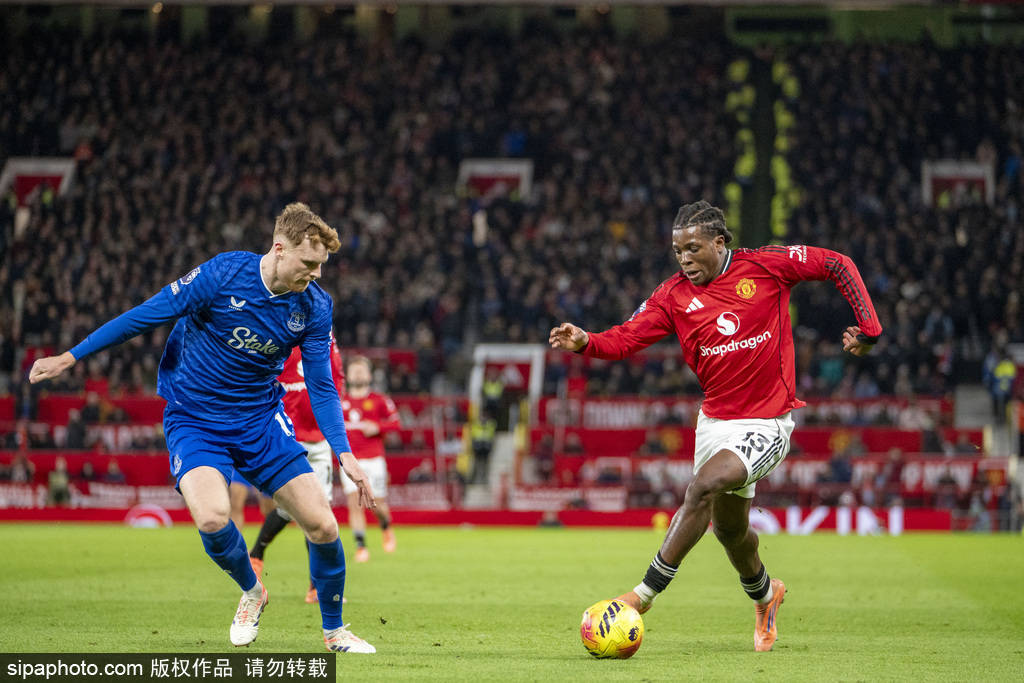 状态不错！奎因复出半场2投2中 拿到4分5板4助1帽全面数据