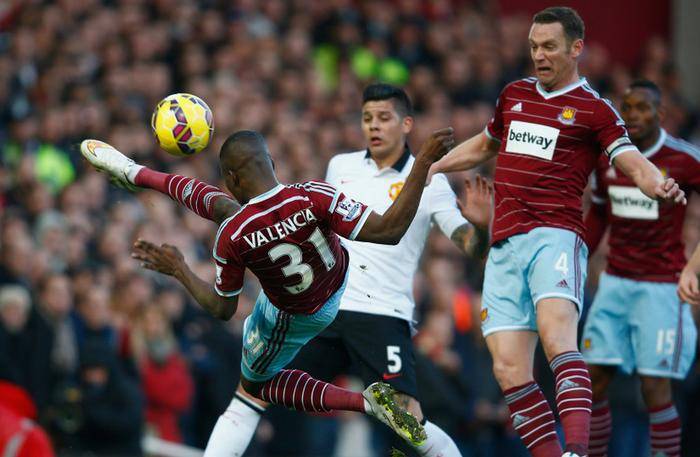 2025成都乒联混团世界杯，中国8-0胜韩，日8-3胜德，张本智和状态不佳，恐难晋级决赛。