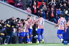 石宇奇获120万笑出声！直言天王杯是吃止痛药坚持 为2025年打90分