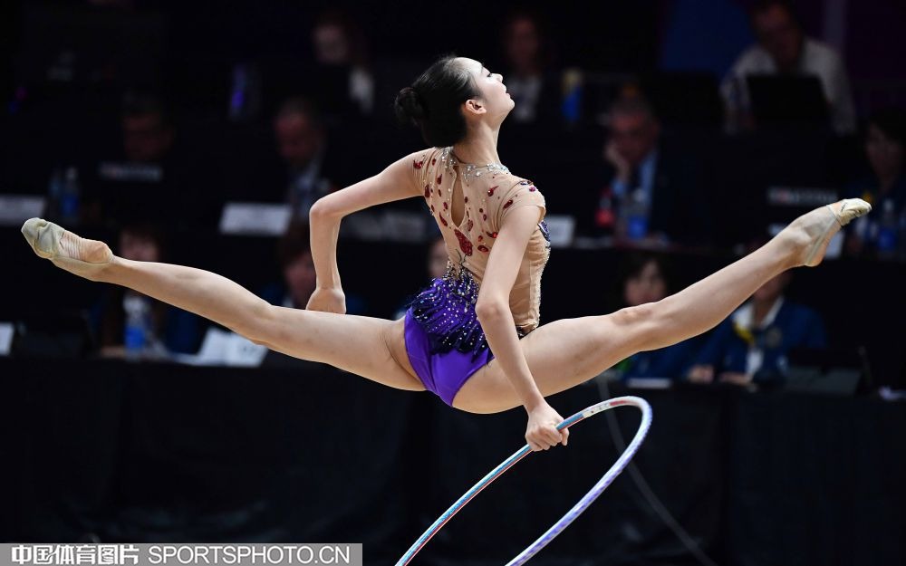 [国际足球]疯狂的足球·2025